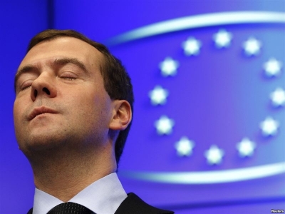 Медведев подписался под распродажей страны оптом и в розницу
