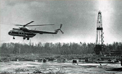 И в этом же году началось строительство первого магистрального трубопровода от сибирского нефтяного месторождения. Им стал нефтепровод Шаим - Тюмень, который был успешно завершен в 1965 году.