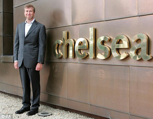 Российская «элита» продала реальную власть и активы в обмен на виртуальные цифры в американском компьютере