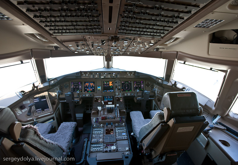 США как профессионалы-фокусники